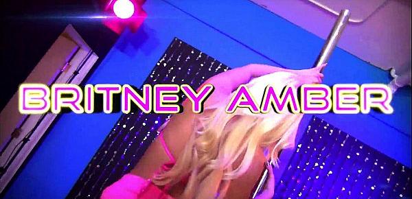  Stripper Britney Amber gets fucked